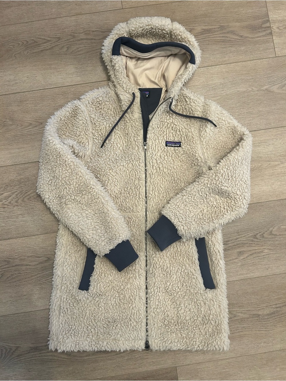 Patagonia Women's Hooded Dusty Mesa Parka